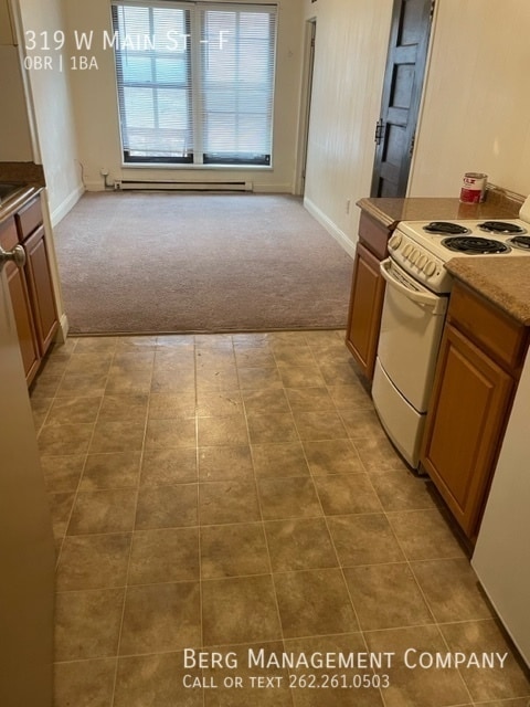 Photo - 319 W Main St Apartment Unit F