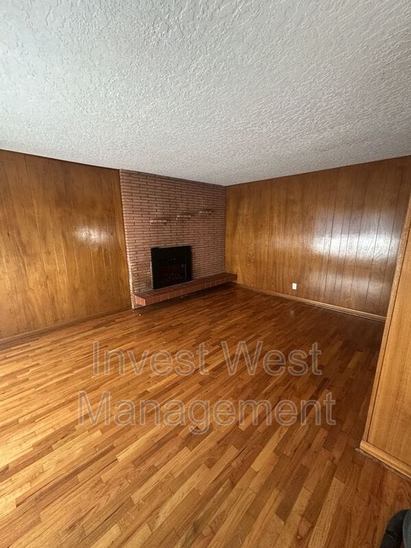 Photo - 4706 Sheridan Dr