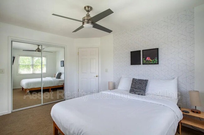 Photo - 2084 Allenridge Dr House