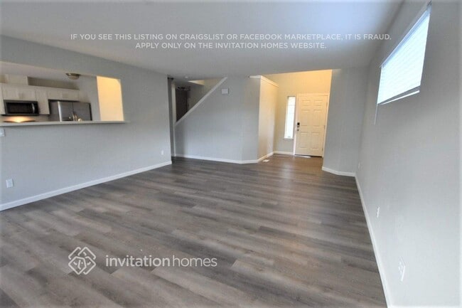 Photo - 216 Michell Ln NE