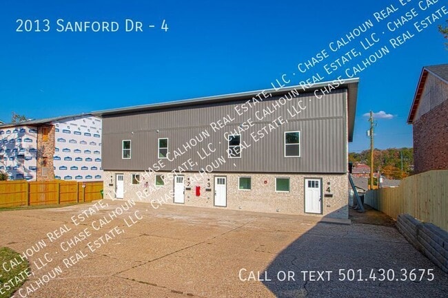 Photo - 2013 Sanford Dr Unit 4