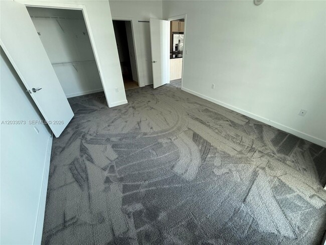 Photo - 79 SW 12th St Unidad 2709-S