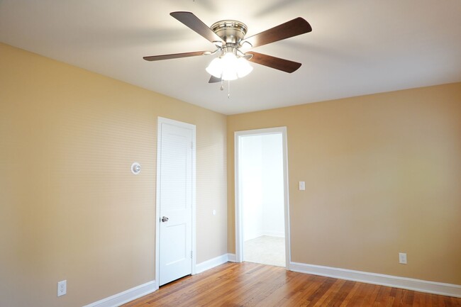 Building Photo - 310 Domer Ave