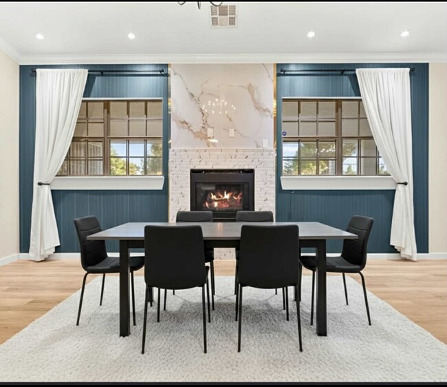 Photo - 5009 Elm Grove Dr