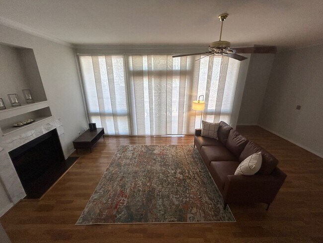 Photo - 1 Gardenwood Ct Casa Adosada