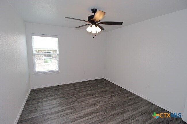Photo - 118 Wind Ridge Dr