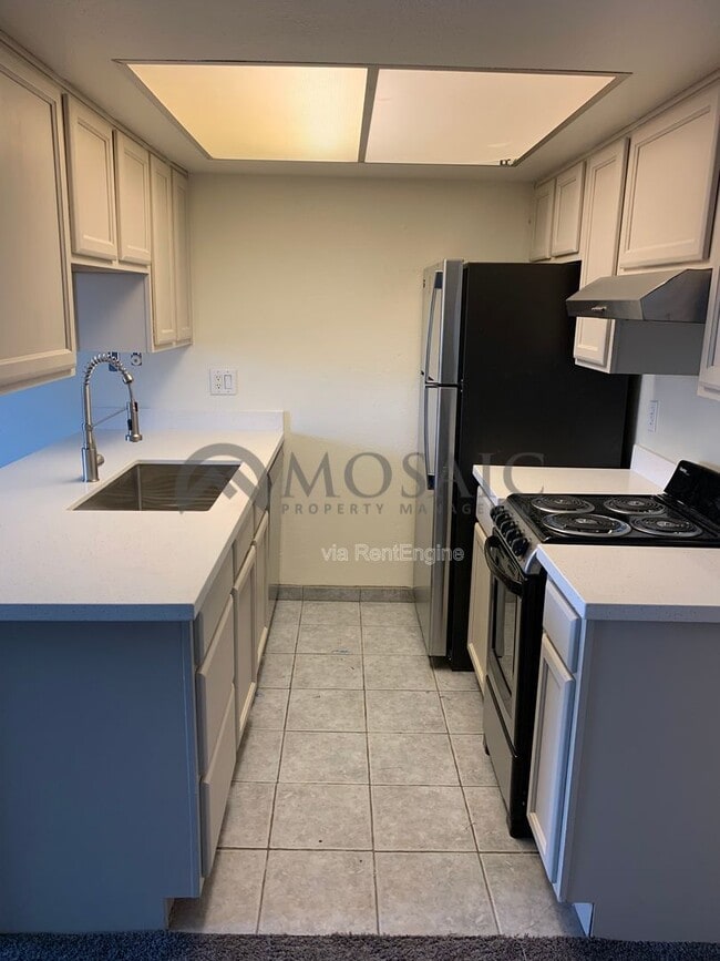 Photo - 461 W Holmes Ave Unit 303