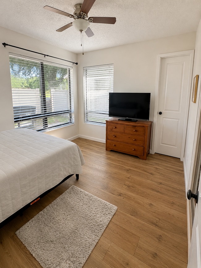 Photo - 12726 Spinnaker Ln