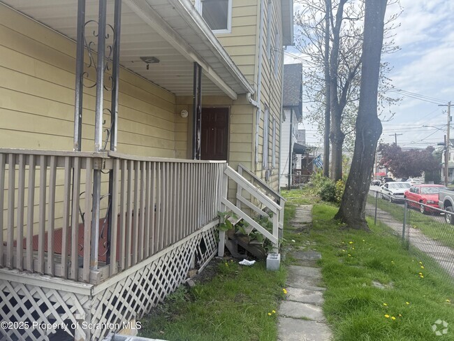 Building Photo - 602 Prospect Ave Rental