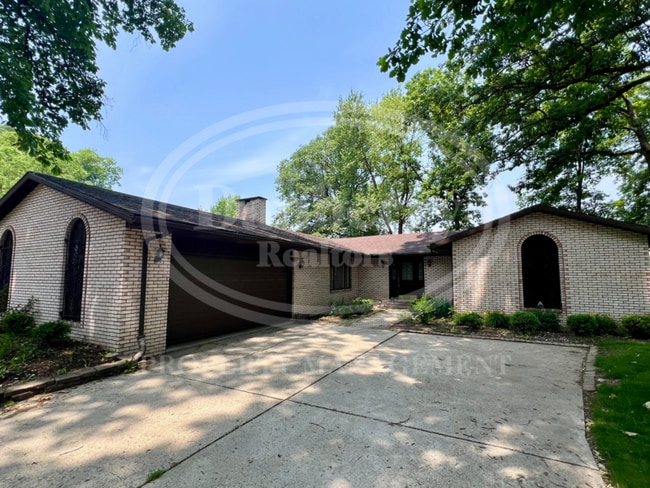 Photo - 1140 Ironwood Dr House