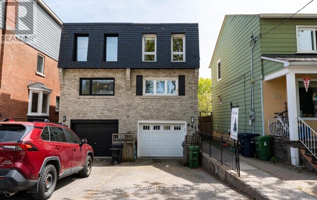 Photo - 641 Balliol St