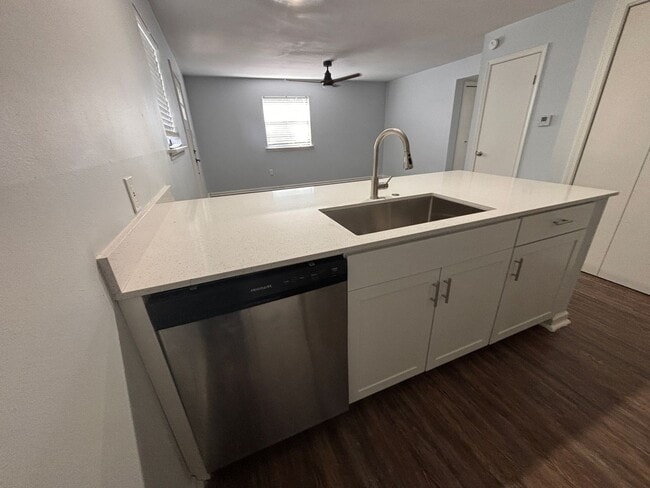 Photo - 4th Street Duplex Unit A