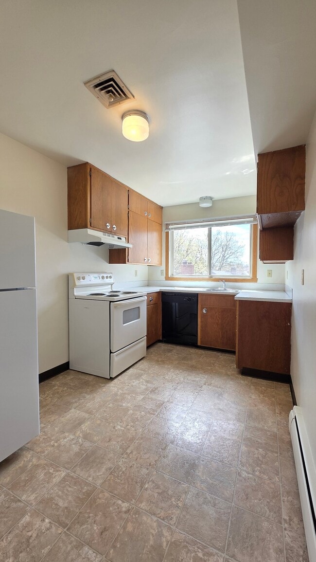 Photo - 908 8th St S Unit 12