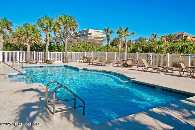 110 Warsteiner Way Unit 204