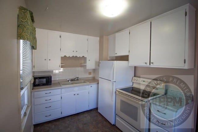 Photo - Newly listed 3Bd/1Ba House | Near Midtown: Modern Touches!