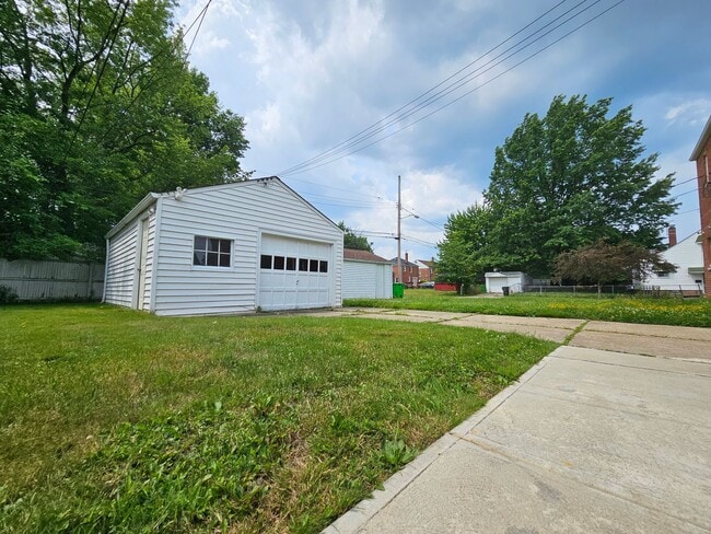 21030 Morris Ave