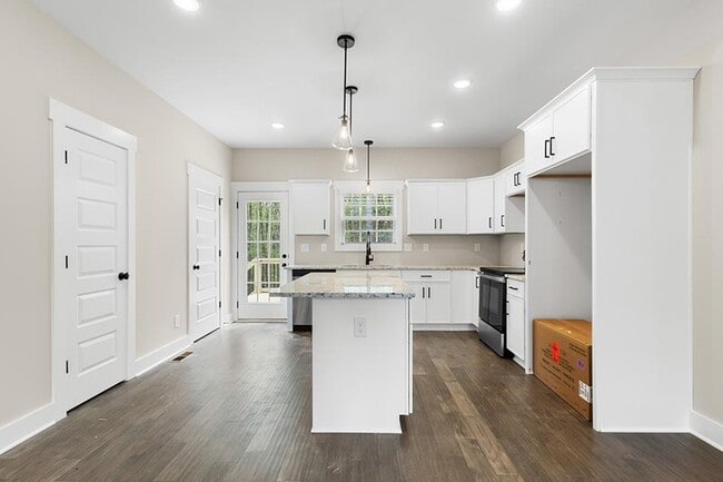 Photo - 1173 Black Rock Rd