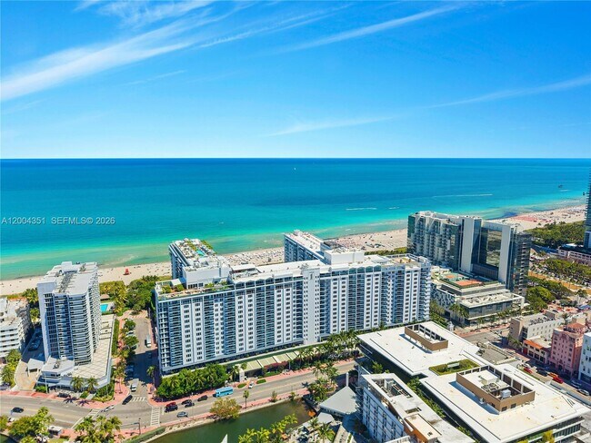 2301 Collins Ave Unit 432