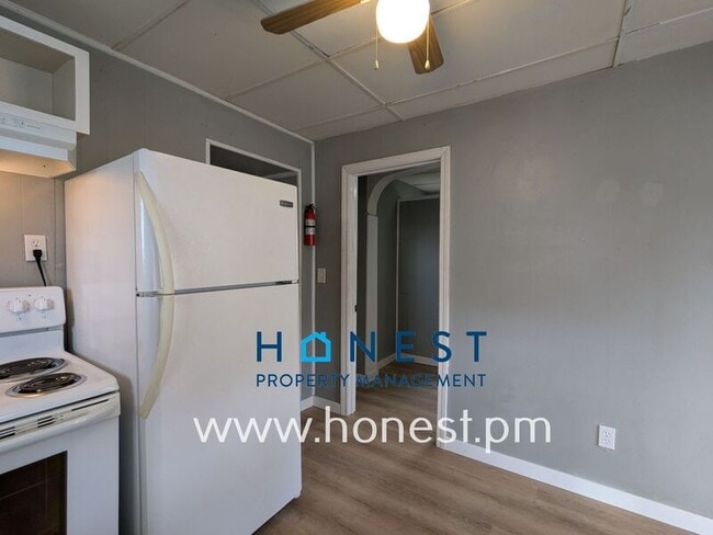 Photo - 36 Monroe St Unit 1