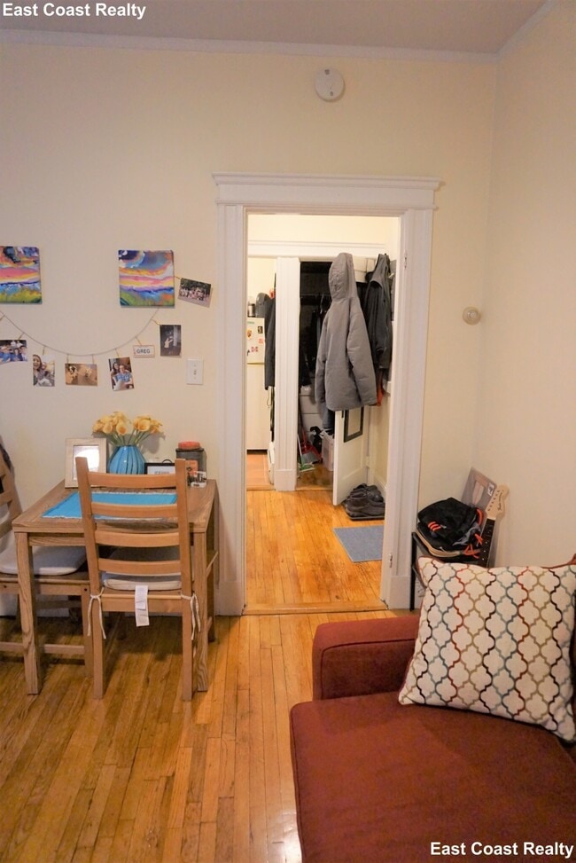 Photo - 1844 Commonwealth Ave