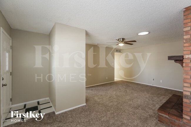 Photo - 1170 W Nopal Pl