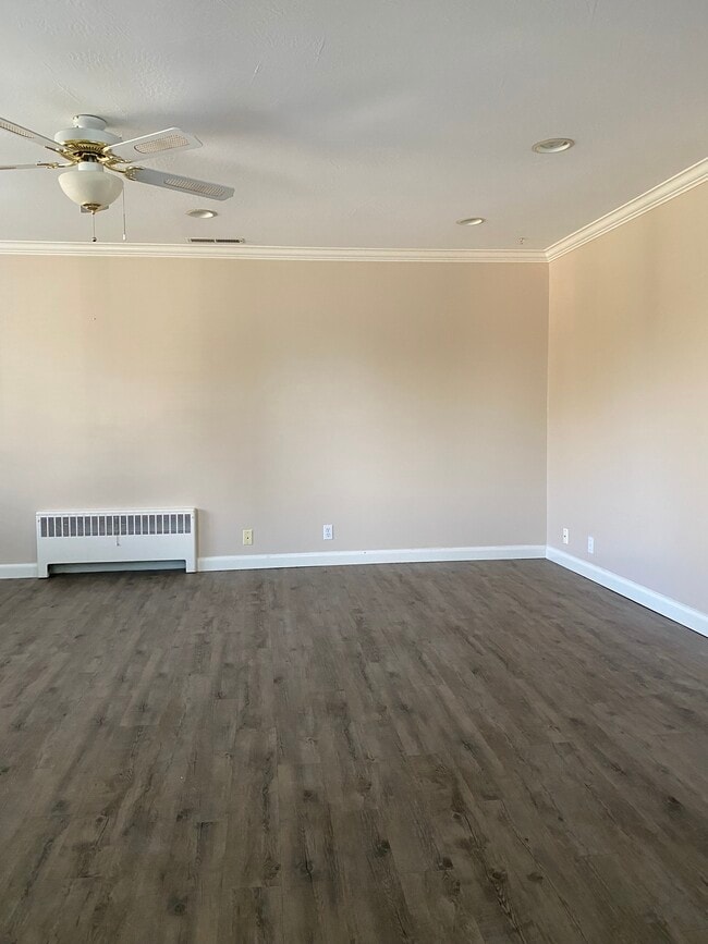 2107 E Browning Ave Unit 2107