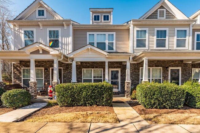 Building Photo - Two Story Townhome with Lower Level Minutes Away from RDU Airport!