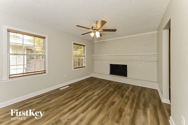 Photo - 128 Bryant St