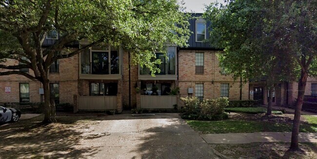Photo - 2425 Underwood St Unit 154