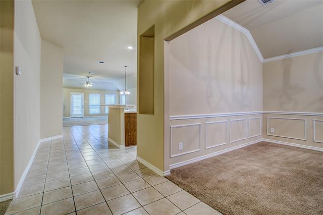 Photo - 7916 Riverwalk Trail