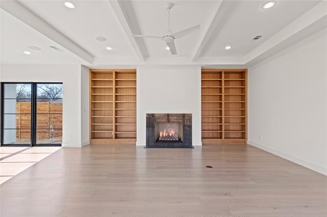 Photo - 7624 Roper St