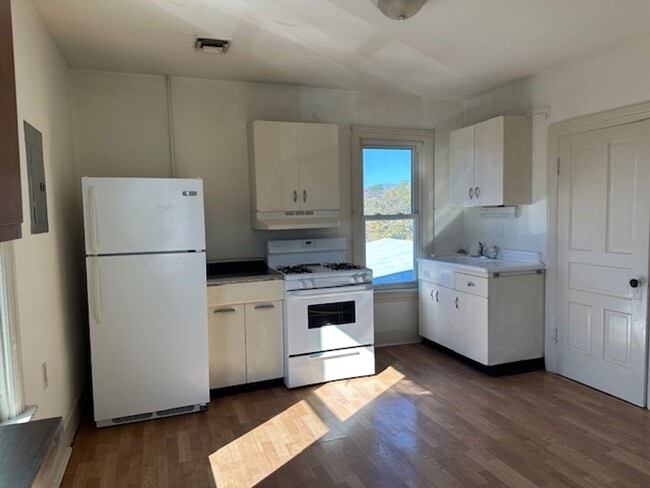 Photo - 3716 Walnut St Unidad 2