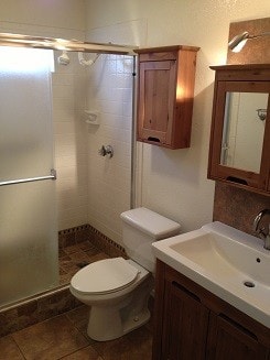 Photo - 1109 N Oak St