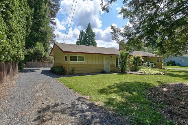 Photo - 720 NE 69th Ave Unit 720