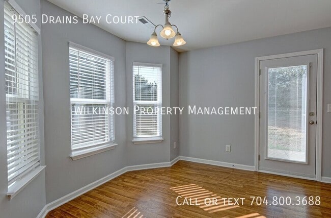 Photo - 9505 Drains Bay Ct