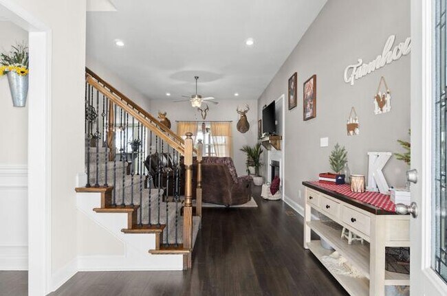 Photo - 784 Crestone Ln