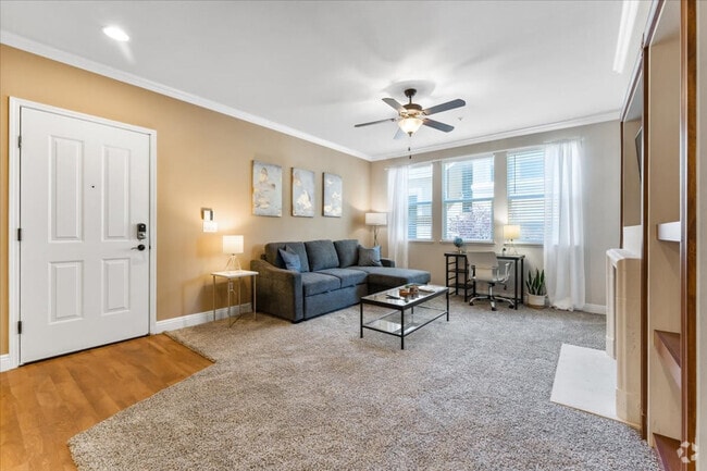 Building Photo - 11380 S Virginia St Rental