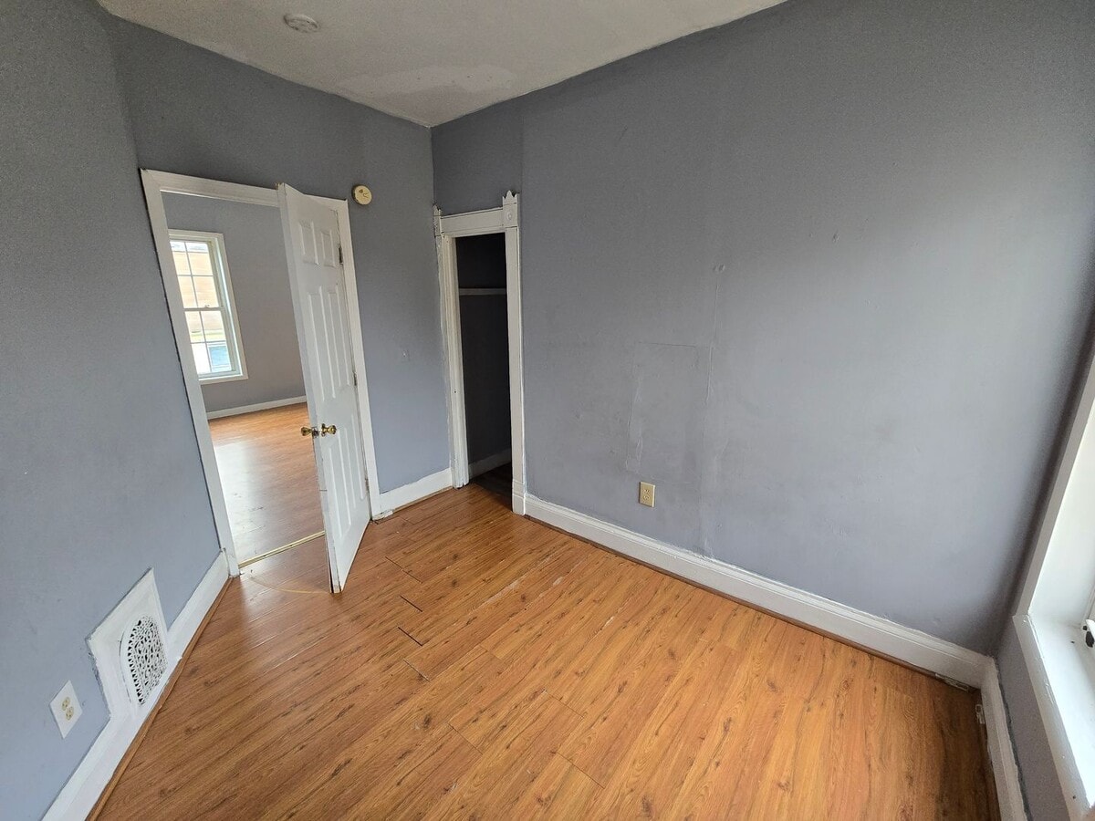 Photo - 232 Putnam St Unit 232 Putnam St Apt 2