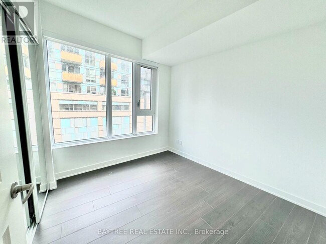 Photo - 543 Richmond St W Unit 641