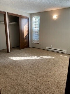 Photo - Mark Twain Apartments