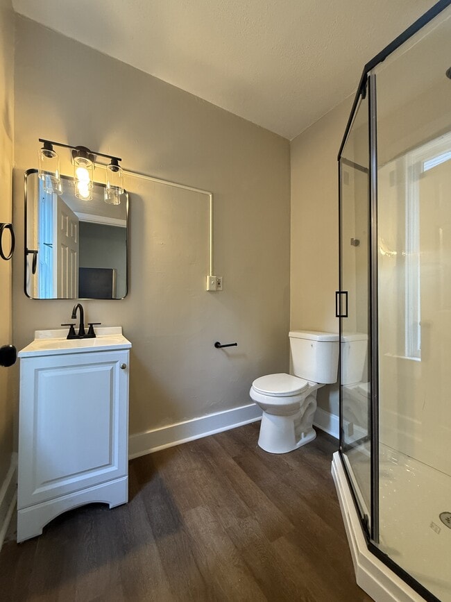 Photo - 435 Wyoming St