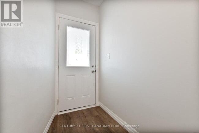 Photo - 35 Inkerman St Unité Main