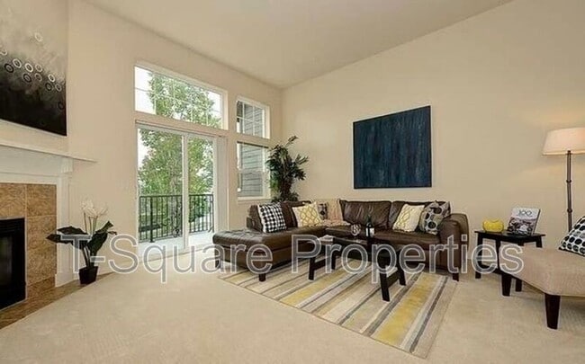 Photo - 1693 NE Juneberry St