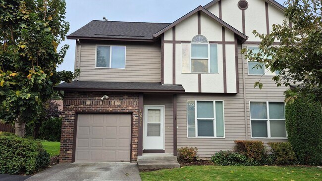 Photo - 3 Bedroom 2.5 Bath Town-Home in Gresham ne...