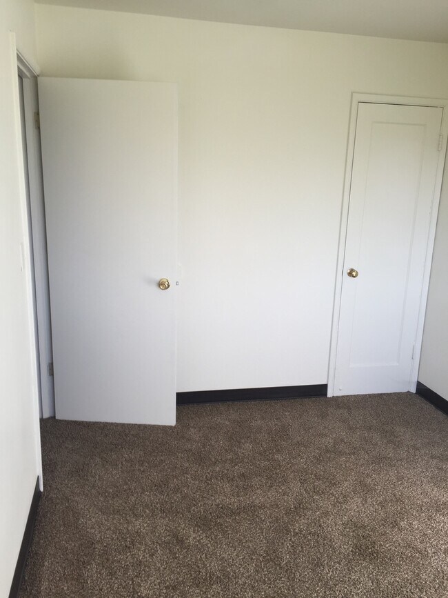 Photo - 2 bedroom 1 bath with 1 car garage