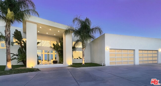 Photo - 80 Saddlebow Rd