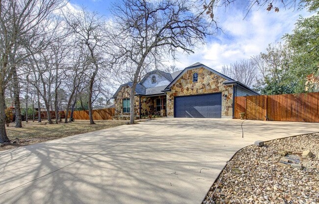 Building Photo - 110 Kou Ct