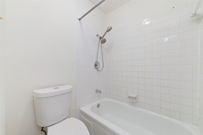 Building Photo - 4022 Belle Park Dr Unit 4022