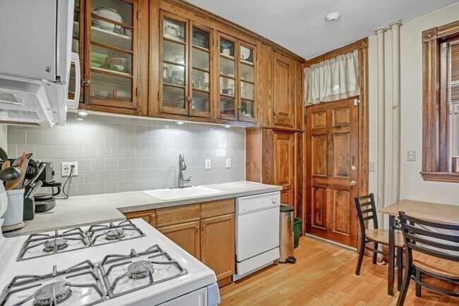 Photo - 8 Radcliffe Rd Unidad 1