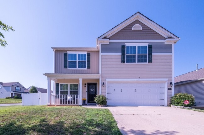 Building Photo - 4 Bedrooms | 2.5 Bathrooms | 2,032 Sq. Ft